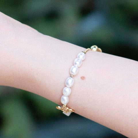 Blessing - Moonstone Pearl Bracelet